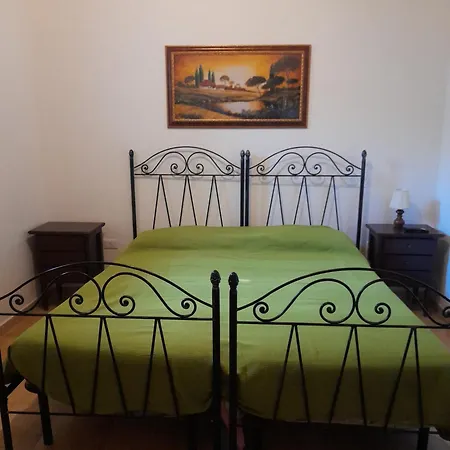 Affittacamere Antonuccio Bed & Breakfast 4*