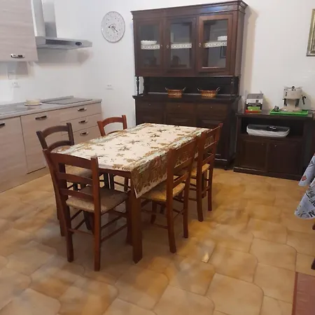 Affittacamere Antonuccio Nocleg ze śniadaniem